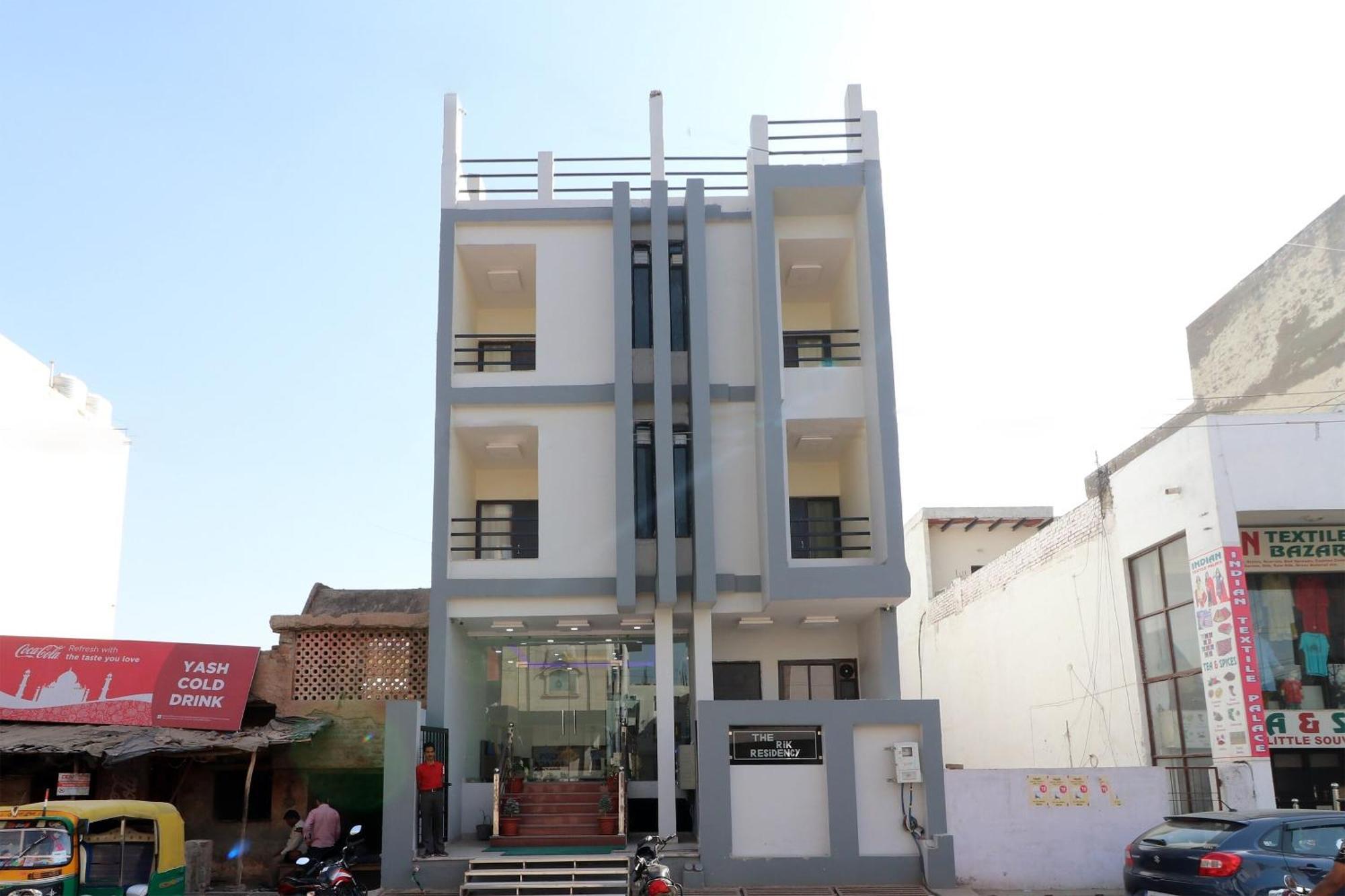Oyo Hotel The Orient Tree Agra  Εξωτερικό φωτογραφία